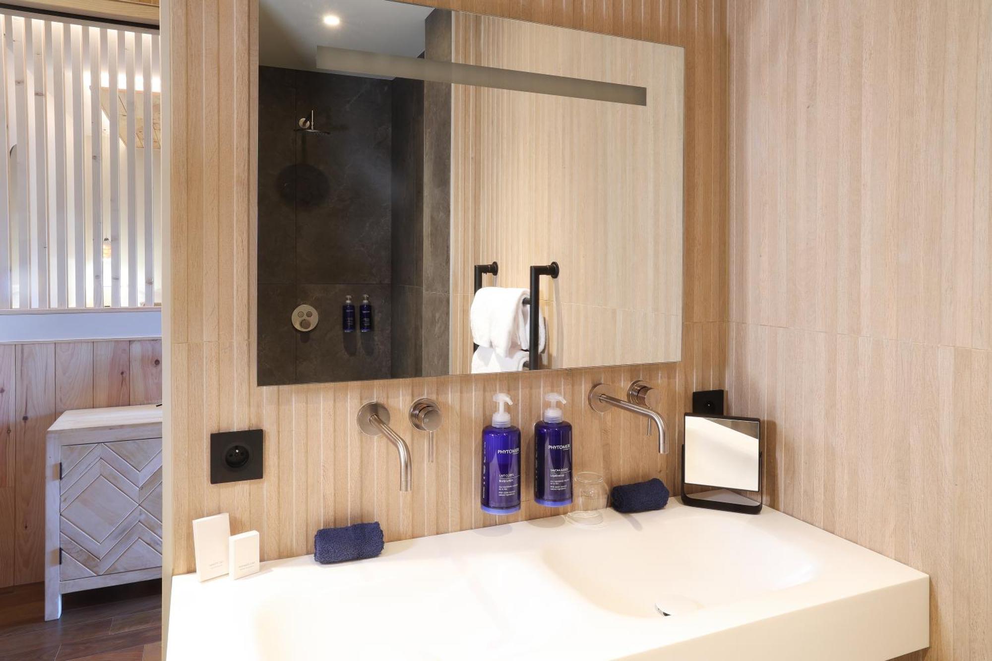 Les Vagues Hotel & Spa Аркашон Екстериор снимка
